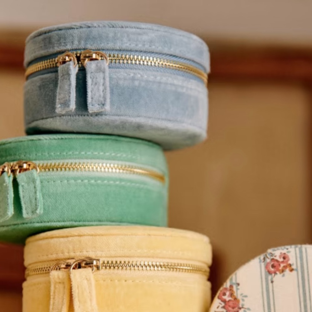 NEW Sézane Jewelry Case